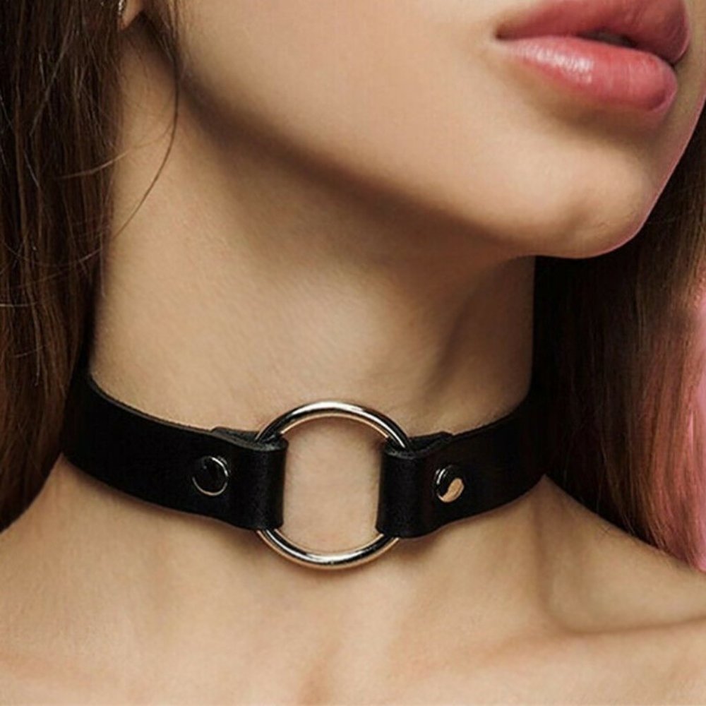 🆕O-Ring Circle Black Leather Choker Adjustable Necklace